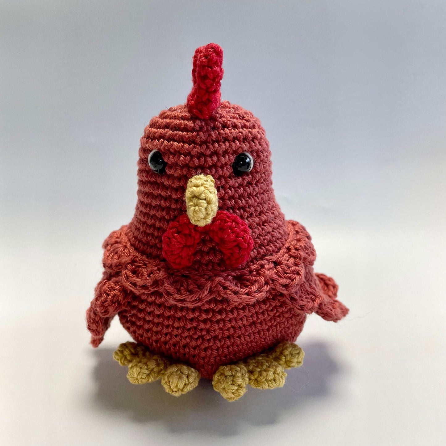 Whimsical Mother Hen Amigurumi Crochet Kit, Sass & Belle Manic Mum Day China Mug plus Handmade Card. Perfect for Gifting!