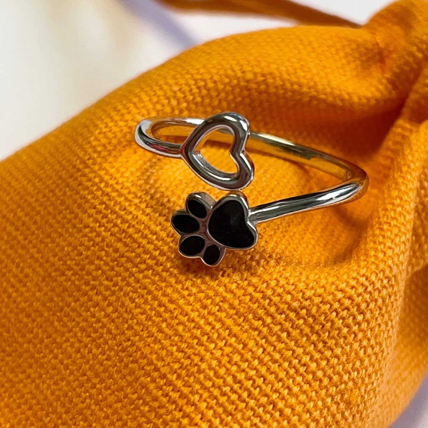 Dog Paw Crochet Ring