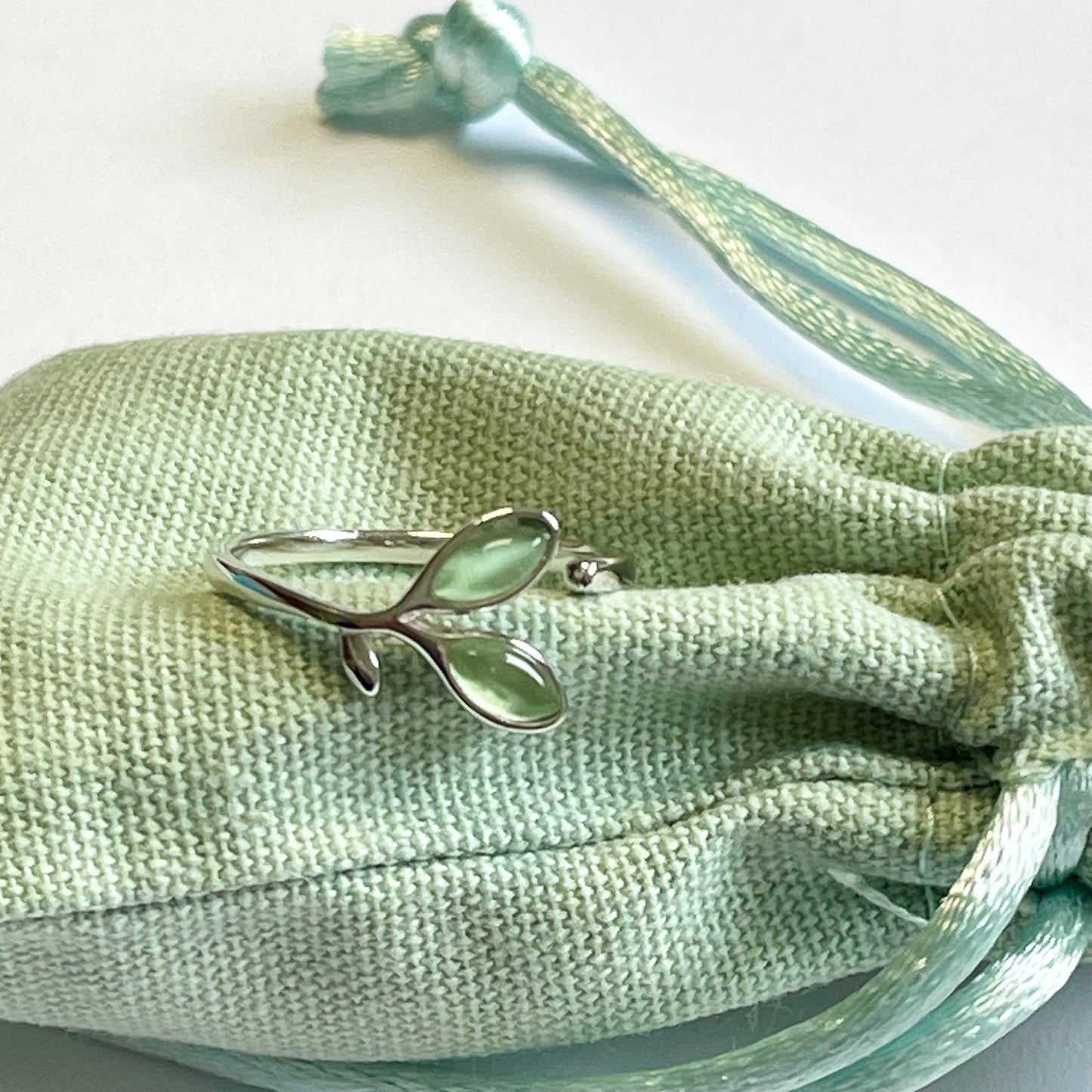 Leaf & Bud Crochet Ring.