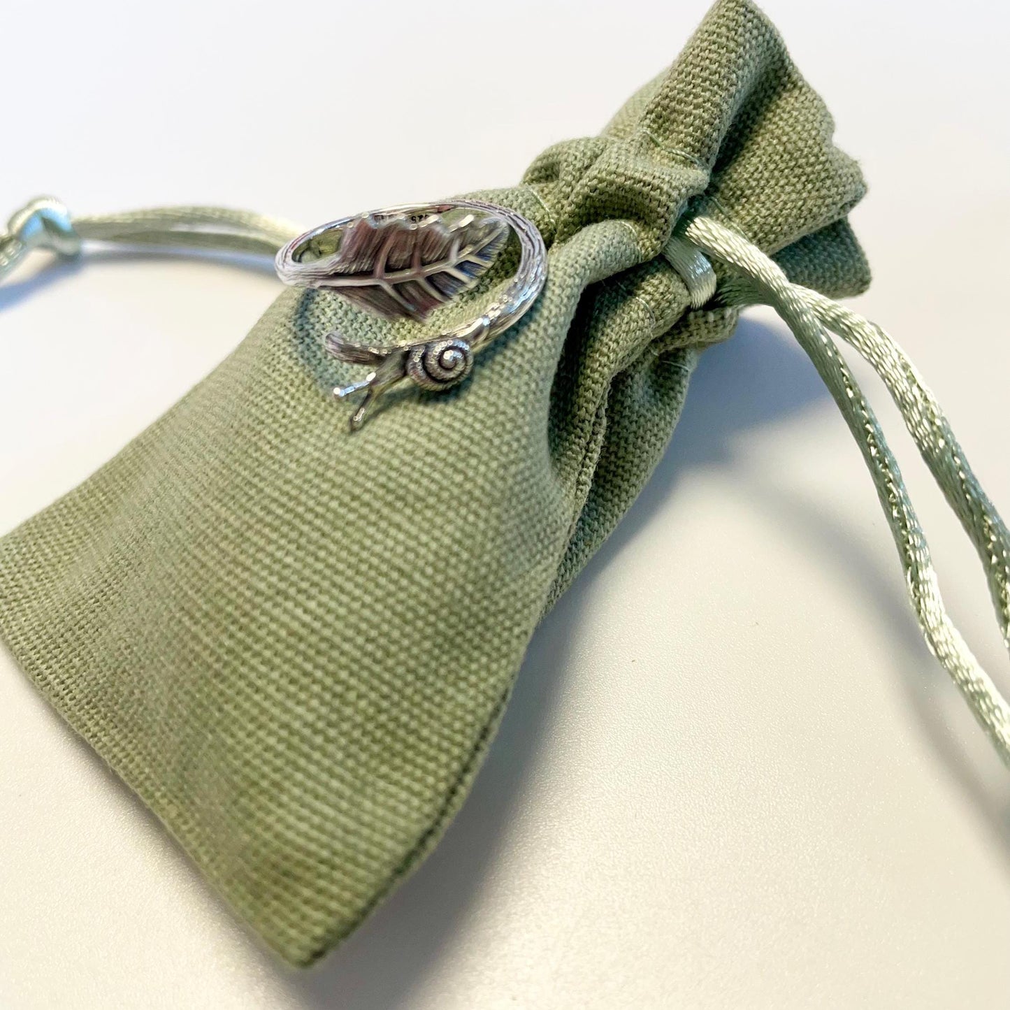 Snail & Leaf Crochet Ring