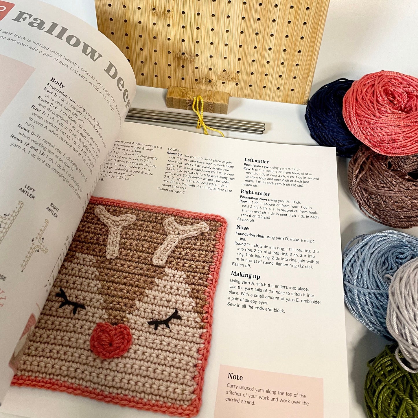 Crochet Granny Squares Animal Kit. Patterns for 40 Animal Squares, Blocking Board, 12 Balls of our Wonderful UK made Yarn & Crochet Hook