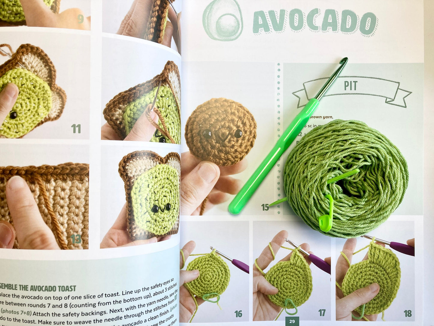 Crocheted Cafe Book. 30 designs to make the cutest food!