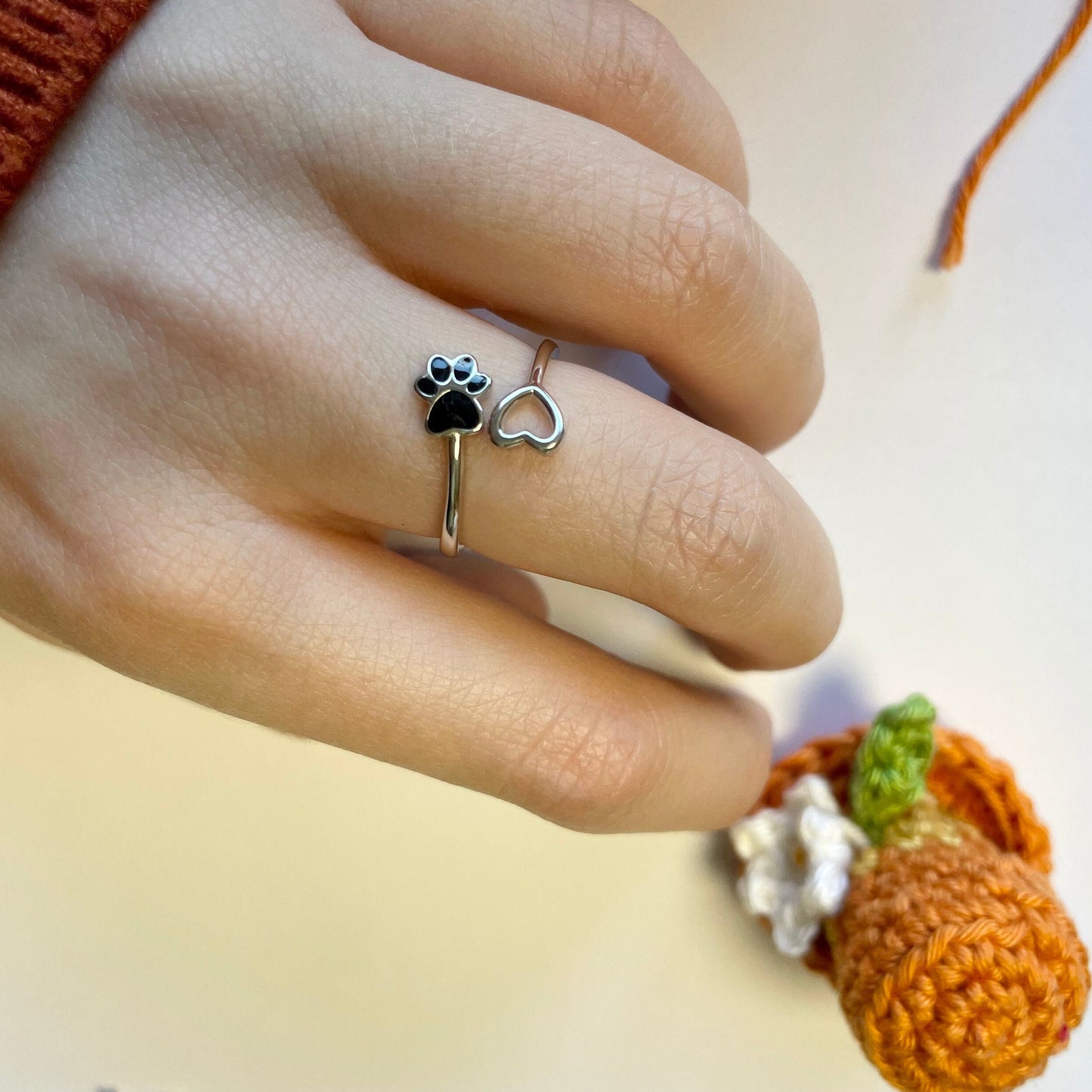 Dog Paw Crochet Ring