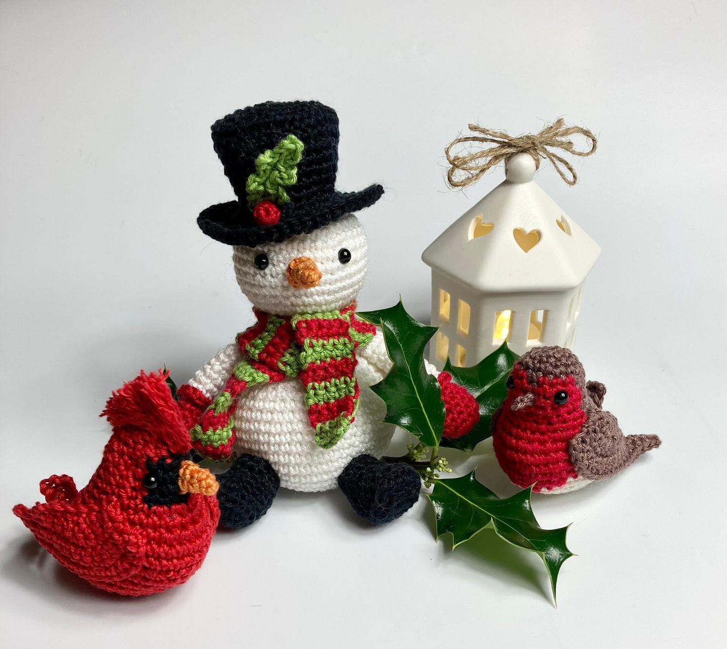 Snowman Crochet Kit. A complete kit including step by step instructions & featuring luxury British Yarns.