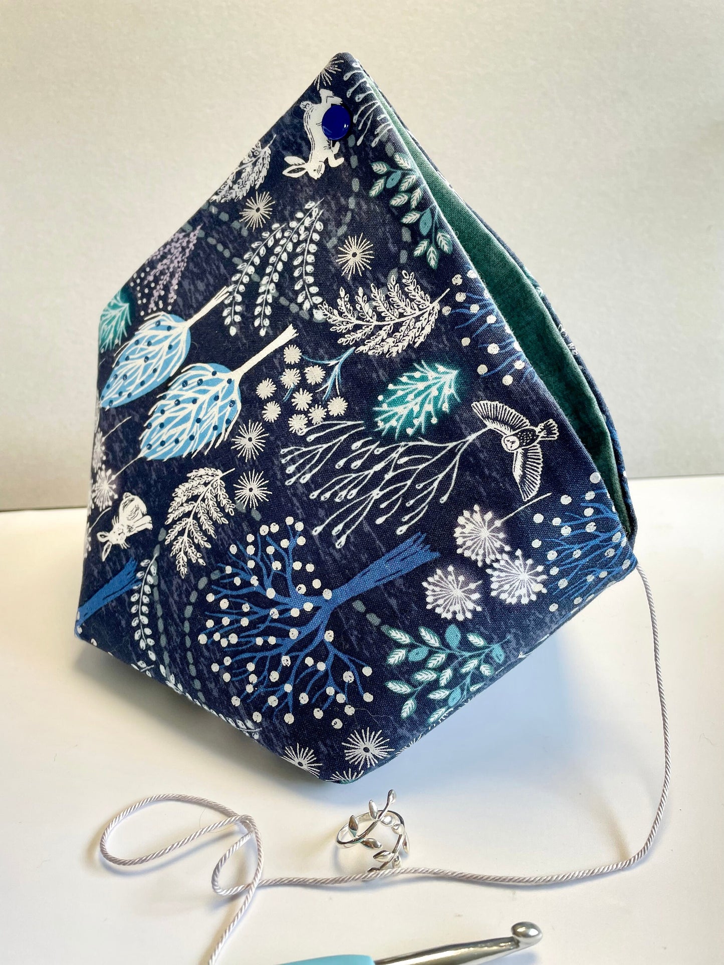 Secret Garden Bento Yarn Bag. Magical Garden design & coordinating lining. Crochet Knitting Yarn Holder. Handmade Gifting.