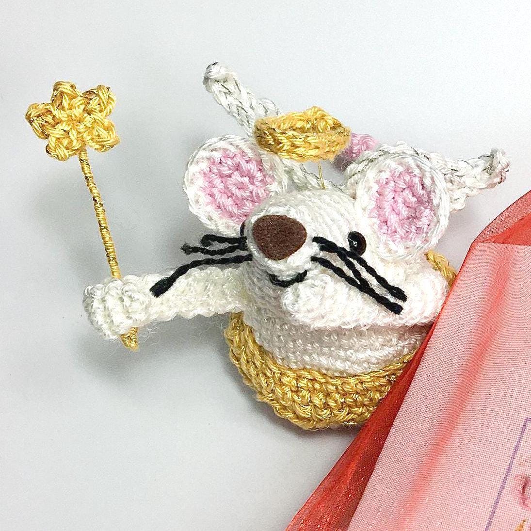 Angel Mouse - 'Boo'. Complete Amigurumi Crochet Kit with luxury natural British yarn for beginners up.