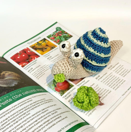 Snail Crochet Kit