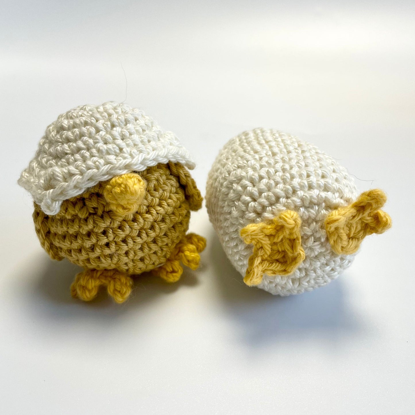 Mother Hen, Egg & Chick Crochet Kit. Including luxury British yarns, gorgeous accessories, plus a delightful story book and card.
