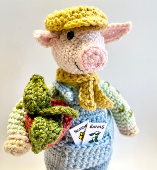 Ebb The Gardener Pig Crochet Kit
