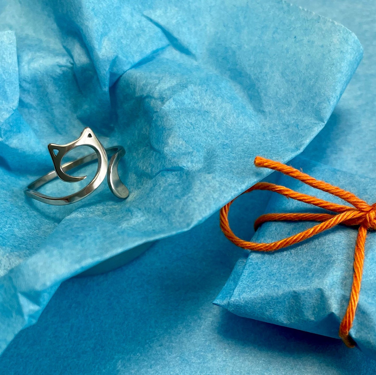Cat Crochet Ring. A cute little hypo-allergenic stainless steel ring, size adjustable, for crochet tension and comfort.