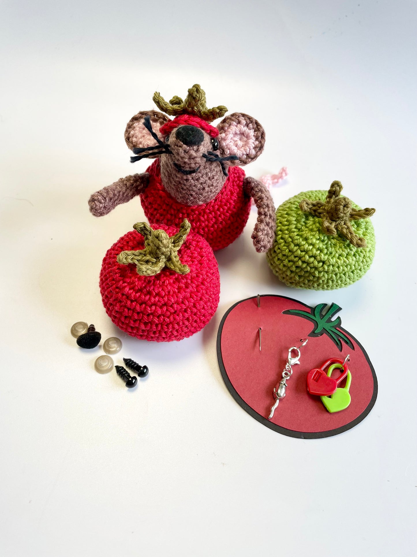 Rollo, Tomato Mouse! Complete Amigurumi Crochet Kit for beginners up. Featuring luxury British yarns.
