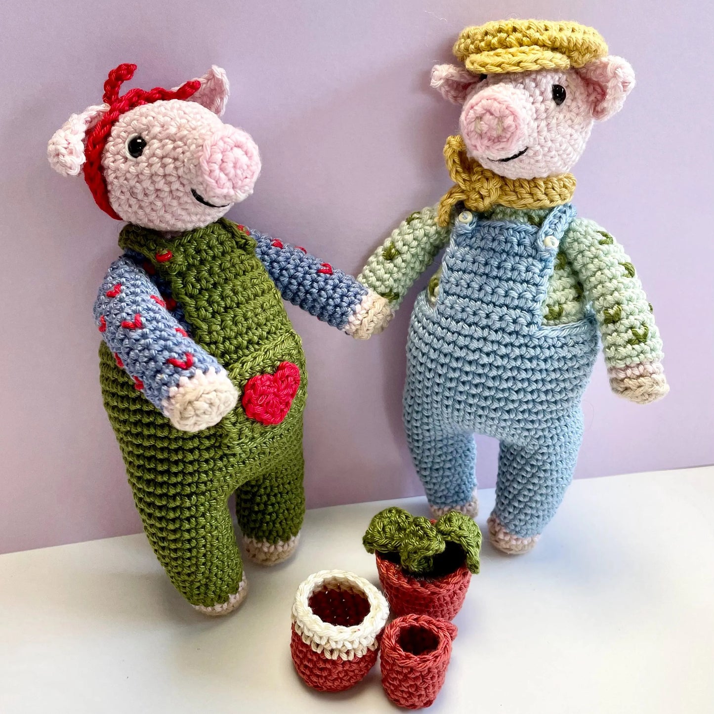 Flo The Potter! Pig Amigurumi Crochet Kit featuring Flo, A gorgeous dungaree clad pig with a passion for Pottery!