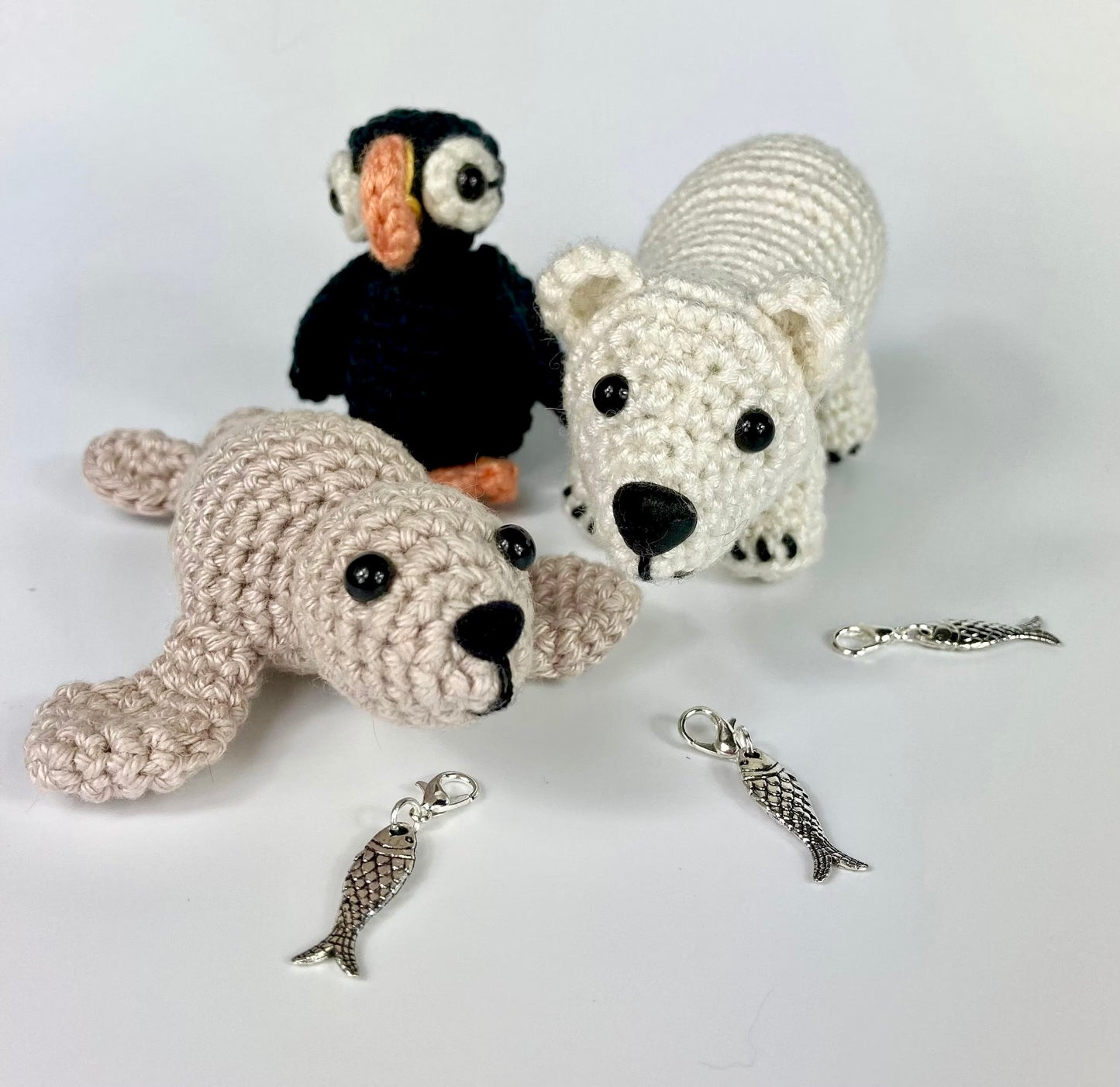 Polar Bear Cub Kit. A full kit with luxury yarns and fittings plus a silver fish stitch marker.