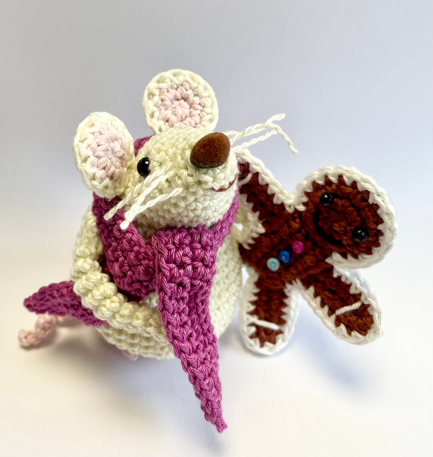 Lola Mouse and Gingerbread Man.