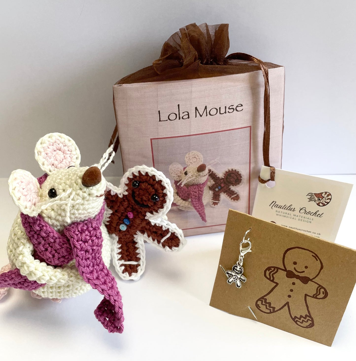 Lola Mouse and Gingerbread Man.