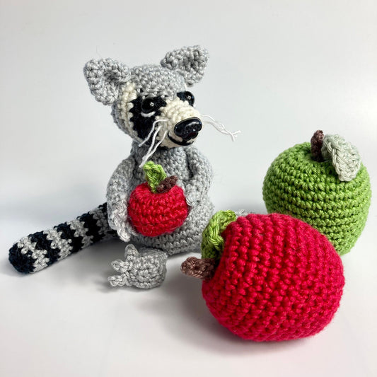 Ringo Raccoon Crochet Kit.