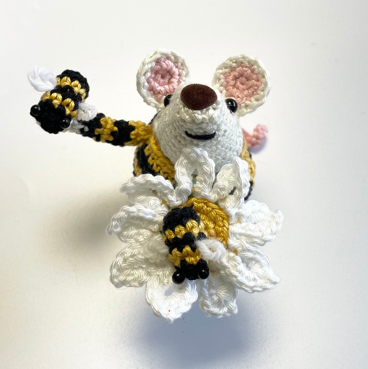 Boo, Honey Mouse Edition! Complete Amigurumi Crochet Kit featuring Boo, her Honey Pot, Daisy & Bees. Spring Gift!
