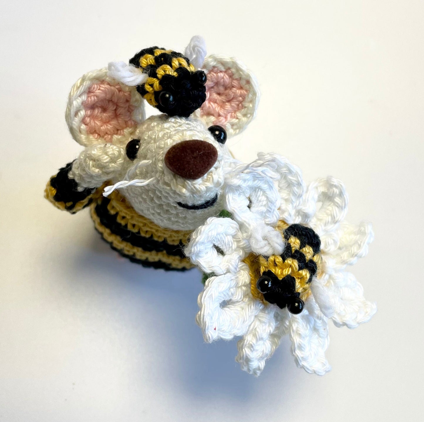Boo, Honey Mouse Edition! Complete Amigurumi Crochet Kit featuring Boo, her Honey Pot, Daisy & Bees. Spring Gift!