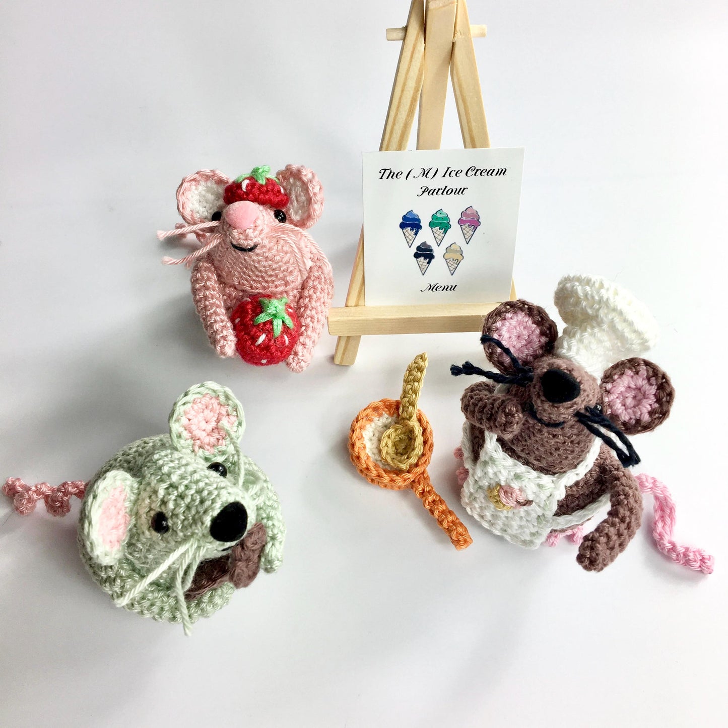 Berry, the Strawberry Mouse! Complete Amigurumi Mouse Crochet Kit with luxury natural yarn.