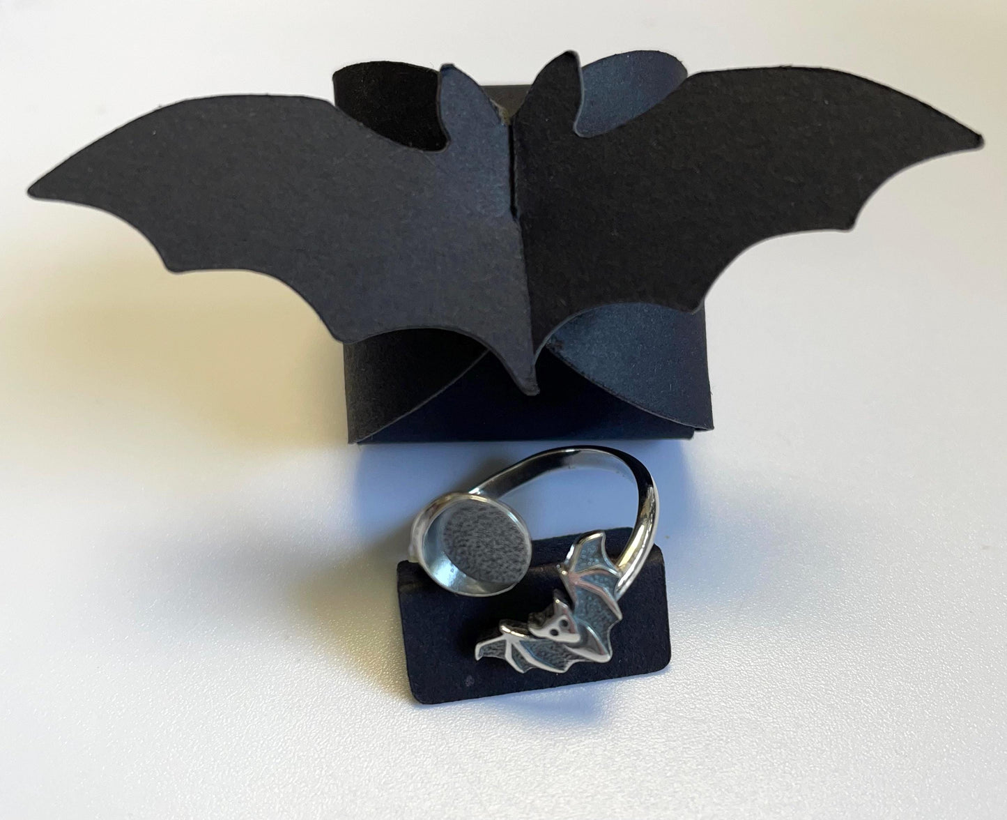 Bat & Moon crochet ring.