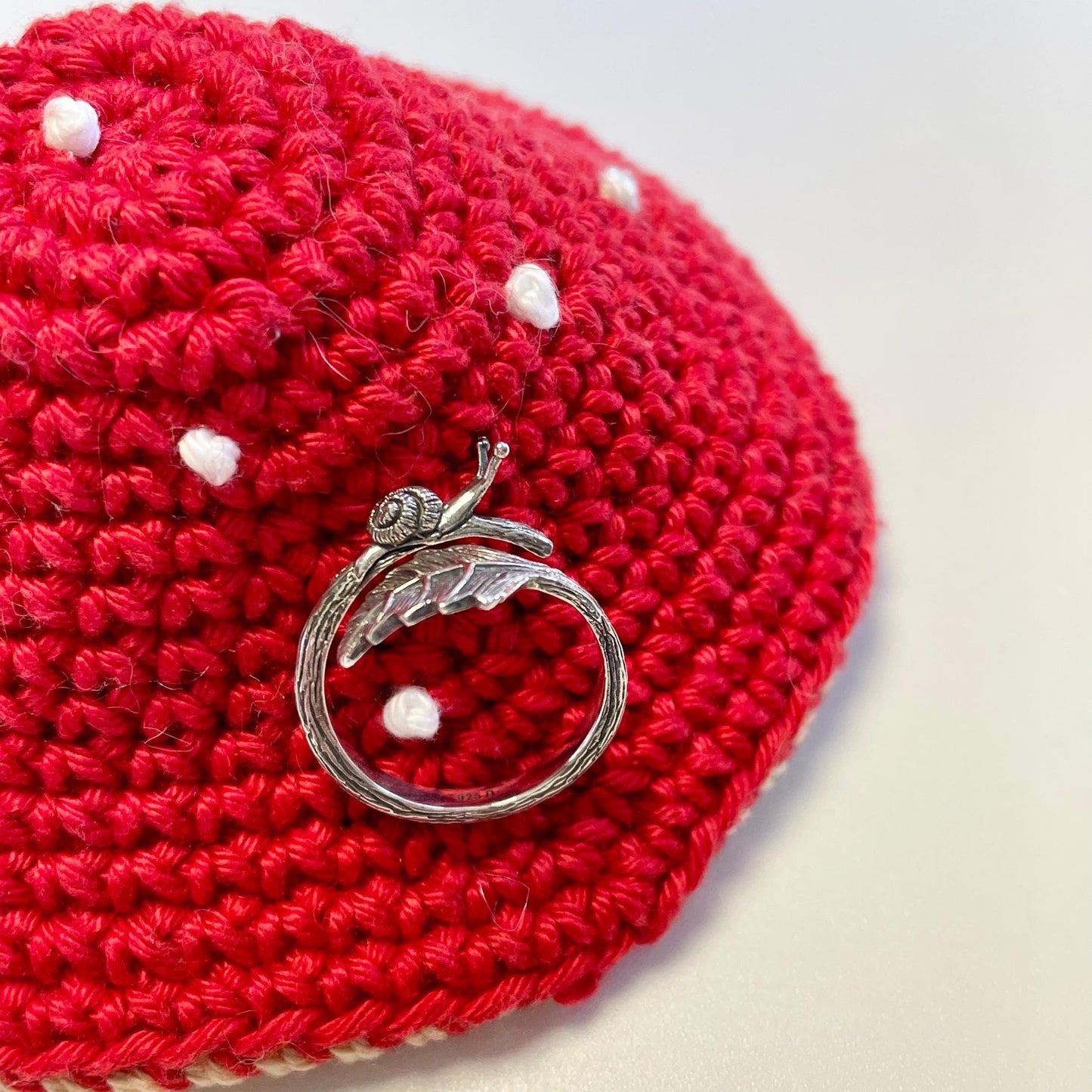 Snail & Leaf Crochet Ring