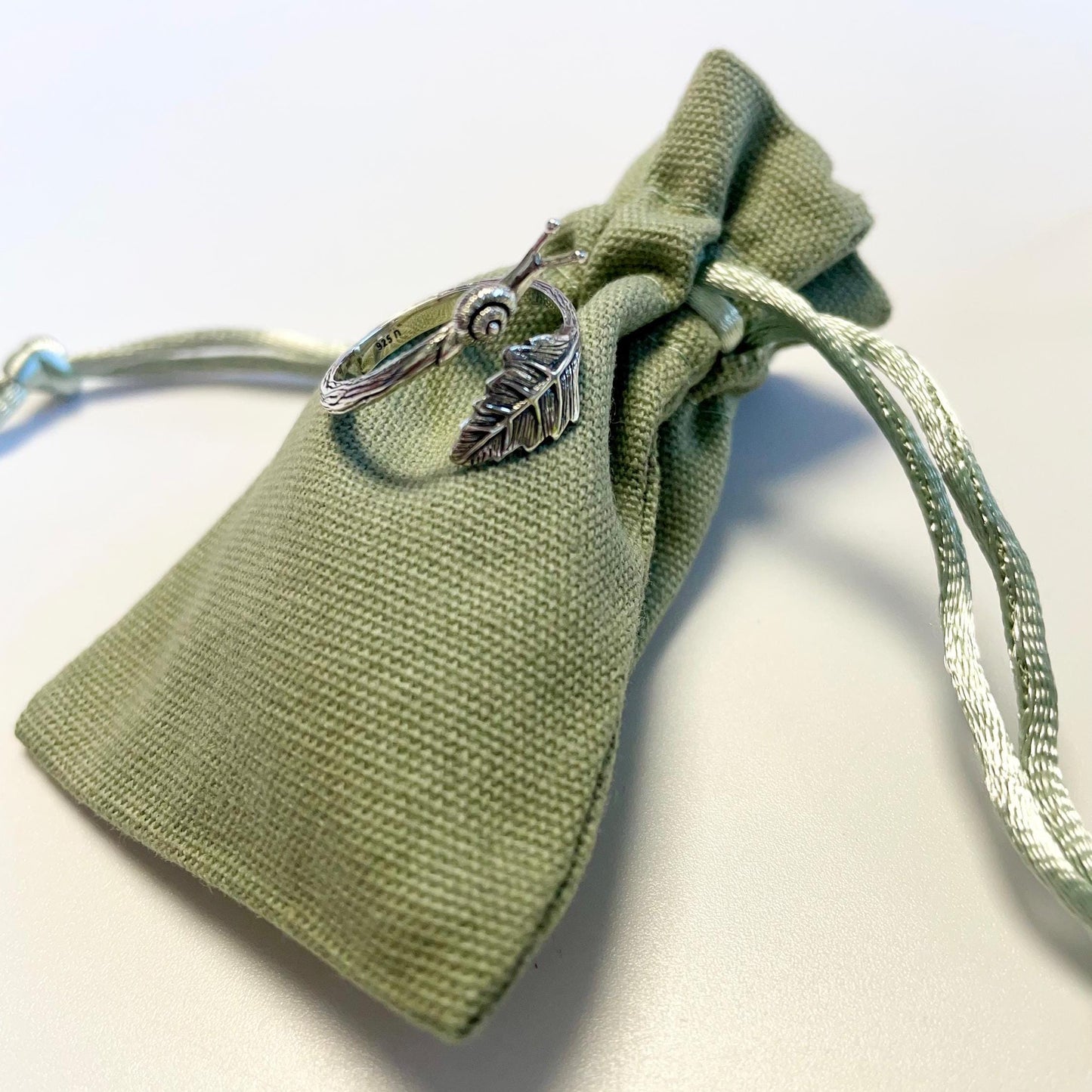 Snail & Leaf Crochet Ring