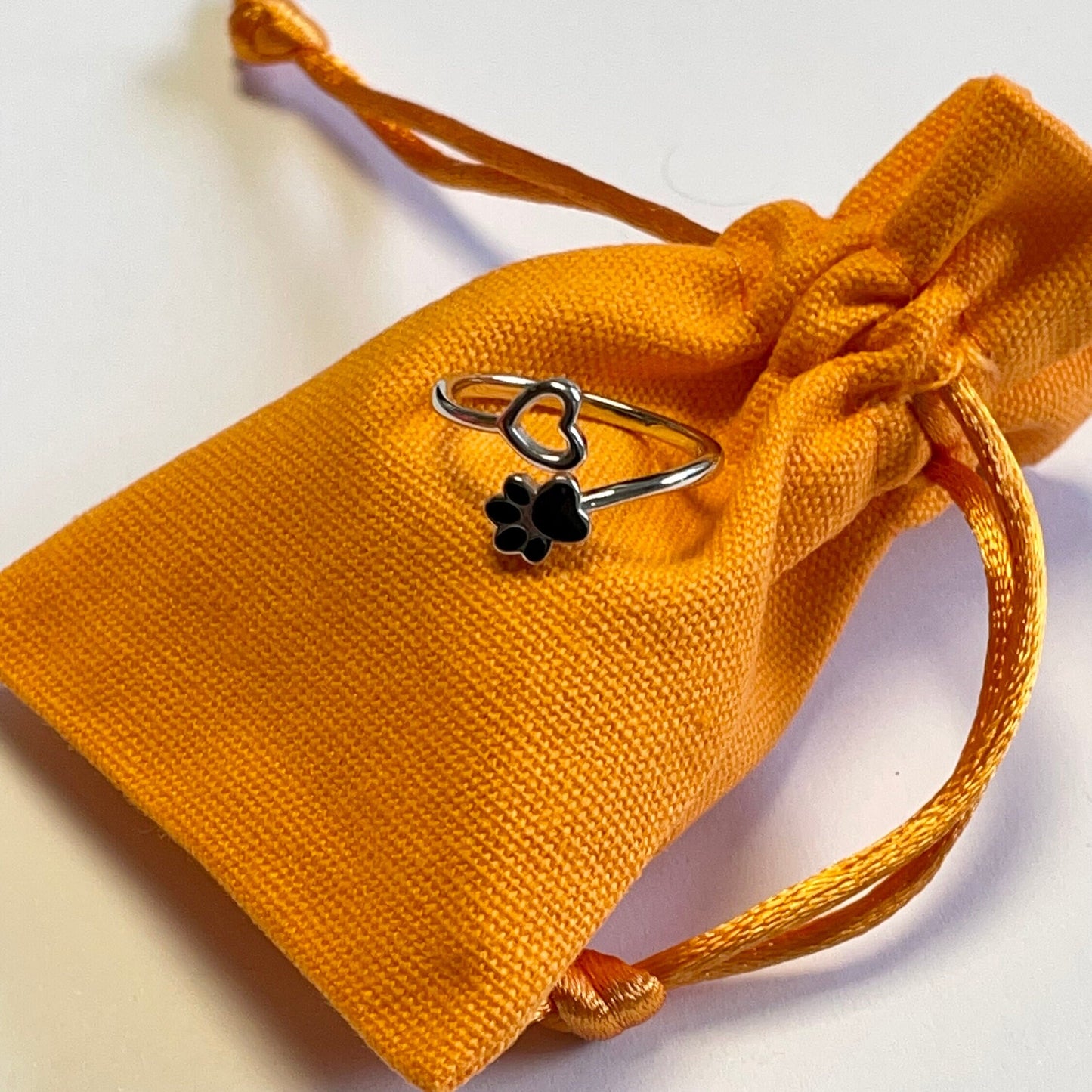 Dog Paw Crochet Ring