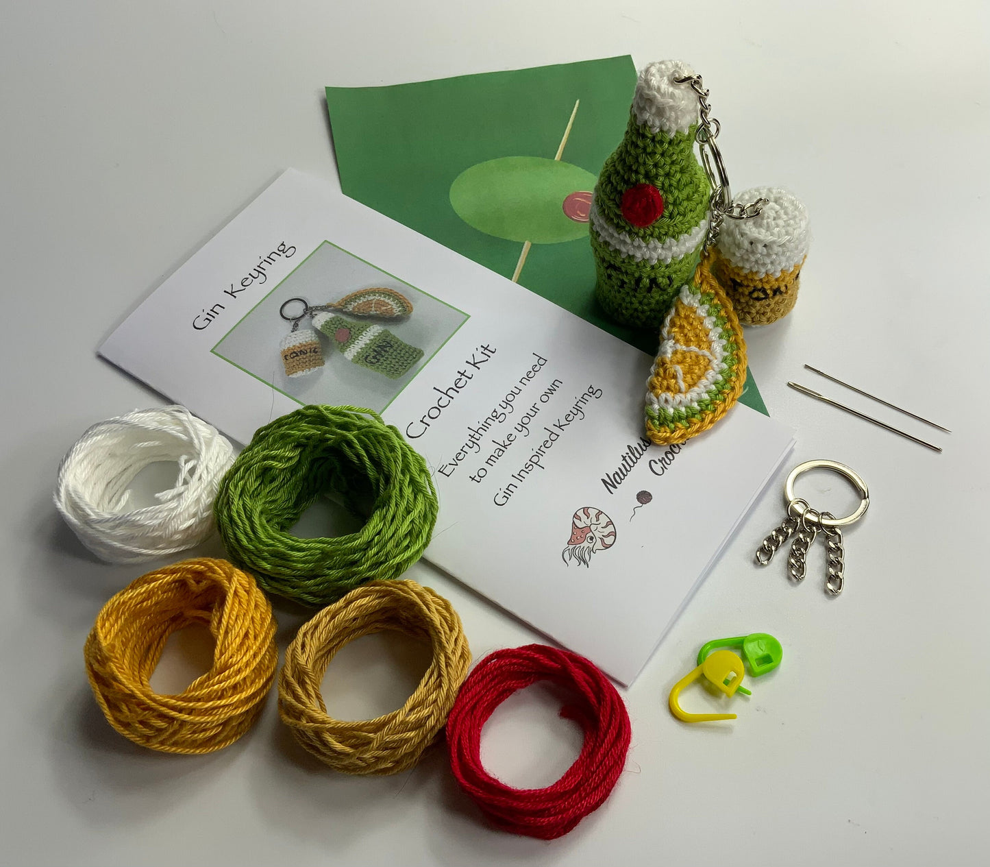 GIN & TONIC inspired keyring! Gin, Tonic and a Slice! Full kit with luxury British yarns.