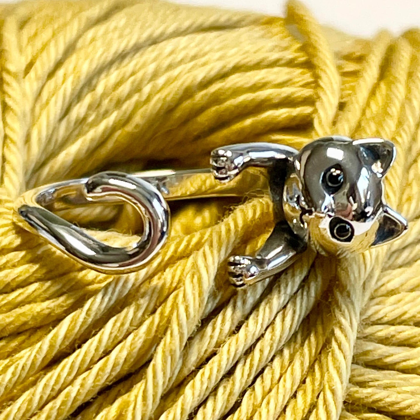 Cat Crochet Ring.
