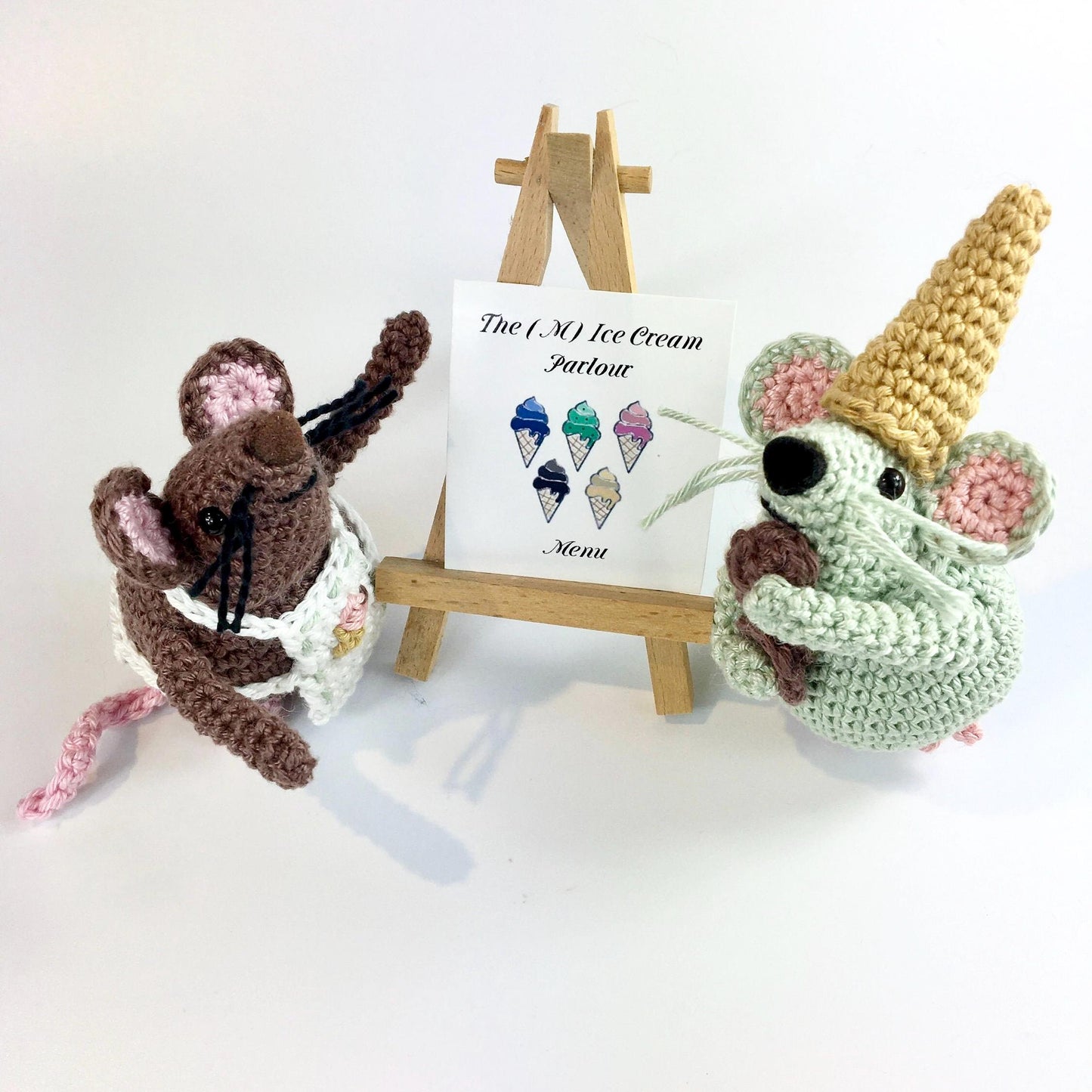 Rolo, The Chocolate Mouse!  Complete Amigurumi Crochet Kit with luxury natural yarn for beginners up.