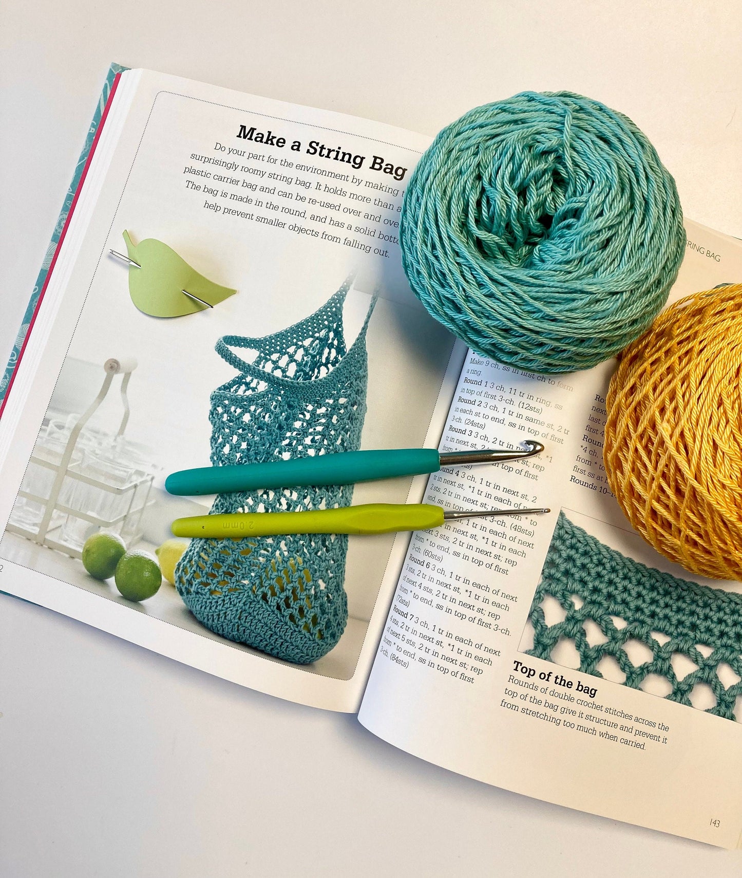 Spring Crochet Course Kit. A lovely kit with coloured yarns in 100% cotton, set of crochet hooks & cute accessories. Perfect for beginners.