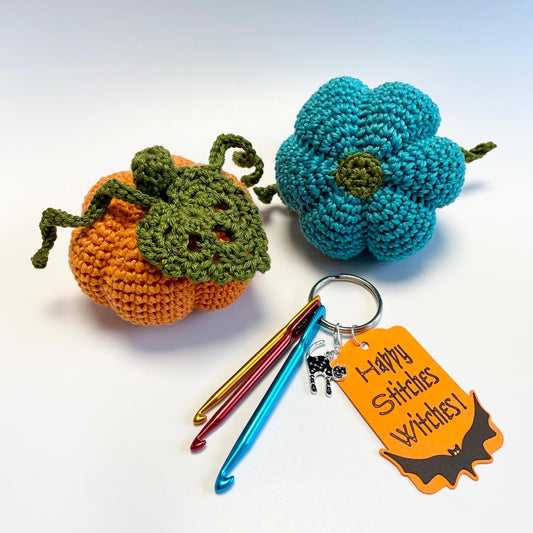 Mini Crochet Hook Set. Set of 3 Crochet hooks 3-5mm & Cat Stitch Marker with a Sassy Halloween Gift Tag! Crochet Gifting.