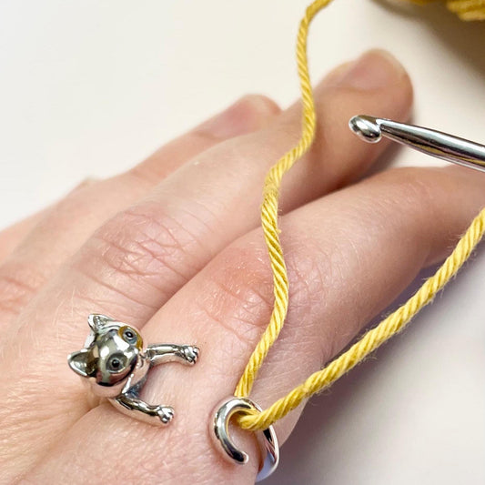 Cat Crochet Ring.
