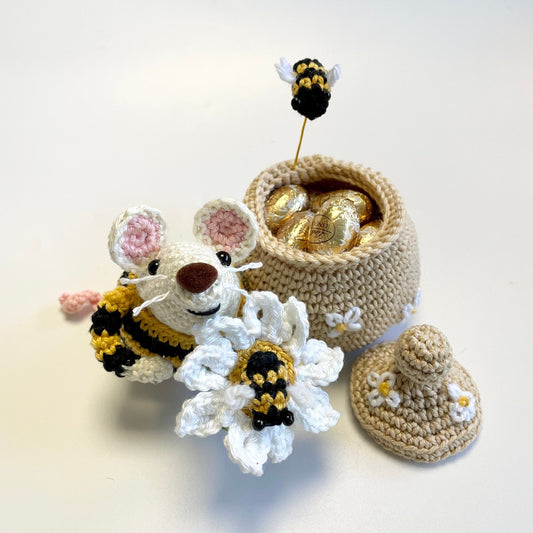 Boo, Honey Mouse Edition! Complete Amigurumi Crochet Kit featuring Boo, her Honey Pot, Daisy & Bees. Spring Gift!