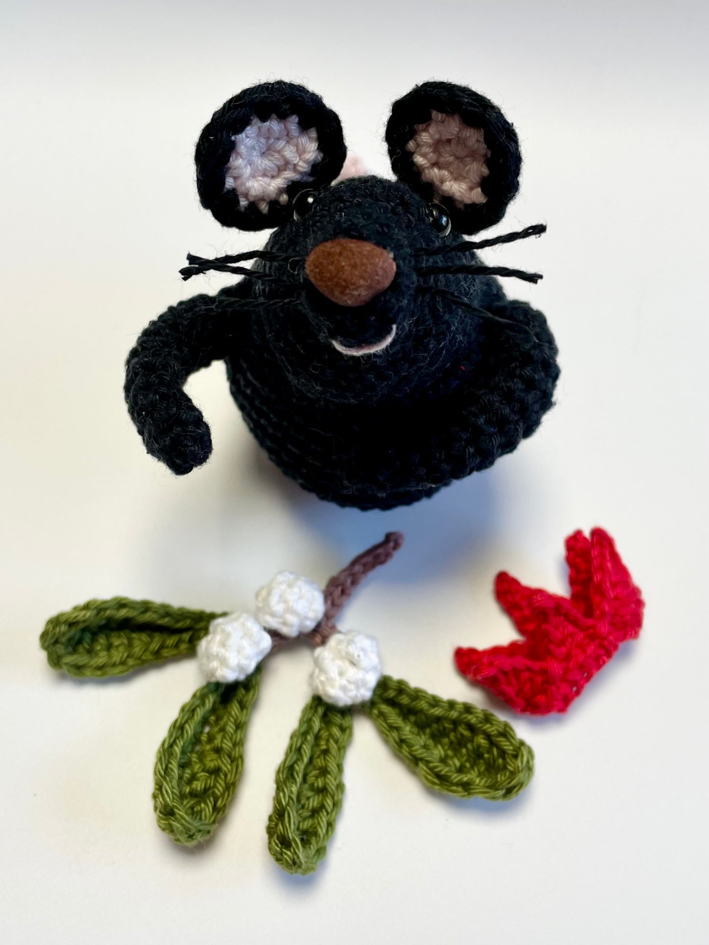 Jack, the Mistletoe Mouse Crochet Kit