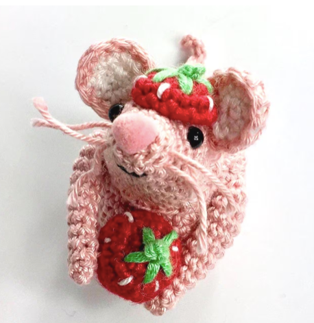 Berry the Strawberry Mouse Crochet Kit