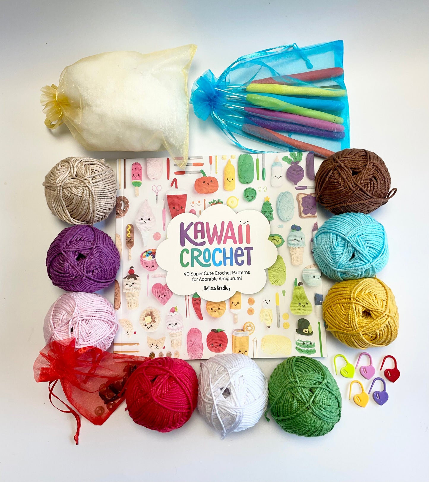 Kawaii Crochet Kit. A Joyful Kit for Beginners Upwards! Includes UK Yarns, Book, 9 Crochet Hooks & Cute Accessories.