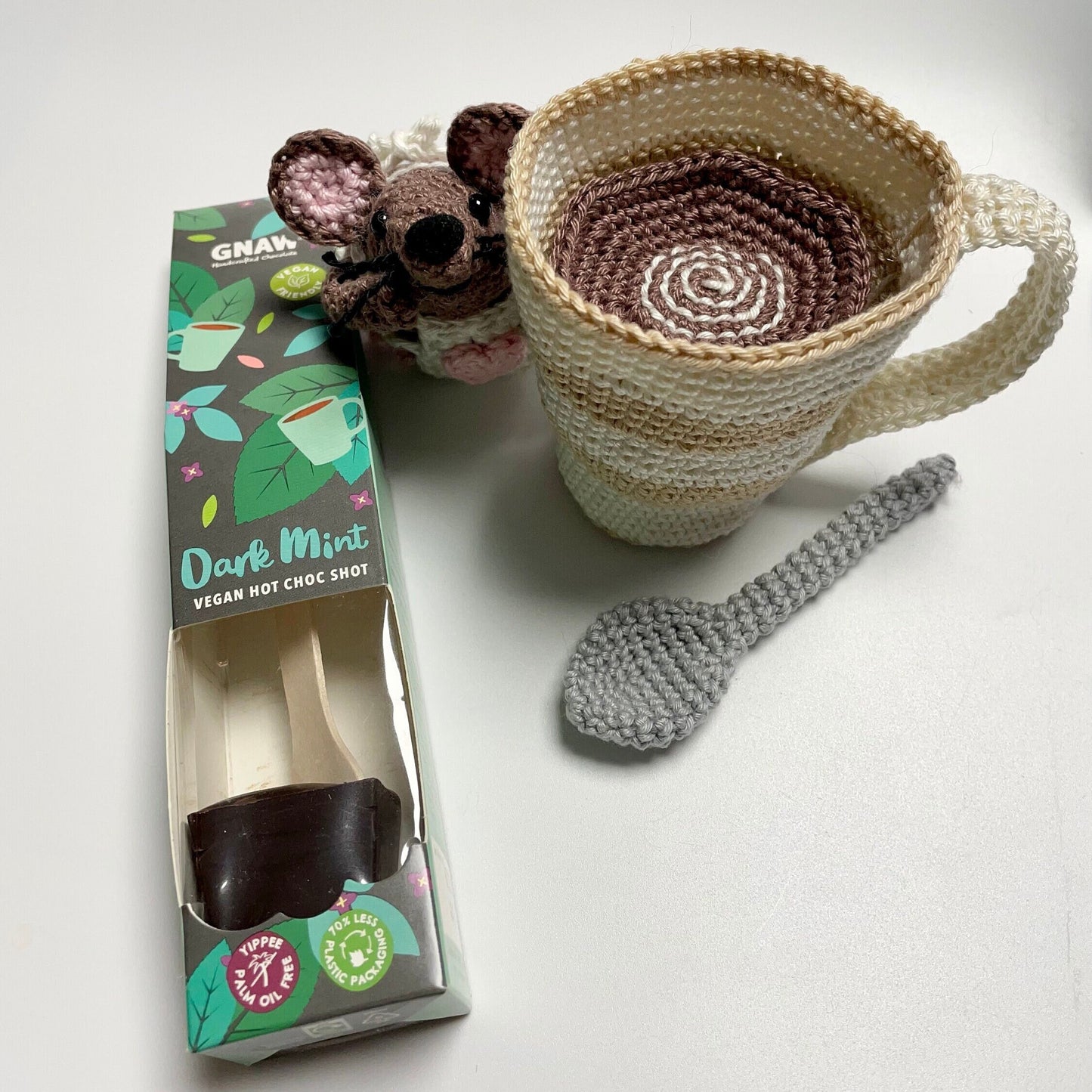 Rolo Mouse Crochet & Hot Chocolate Gift Set. Amigurumi Crochet Kit featuring Rolo, his Spoon, Mug of Hot Chocolate plus Gnaw Gift.